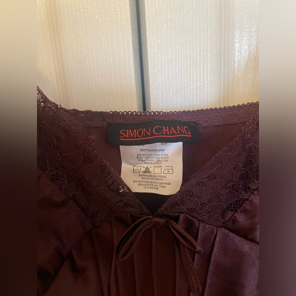 Simon Chang satin like camisole size S - Picture 4 of 7